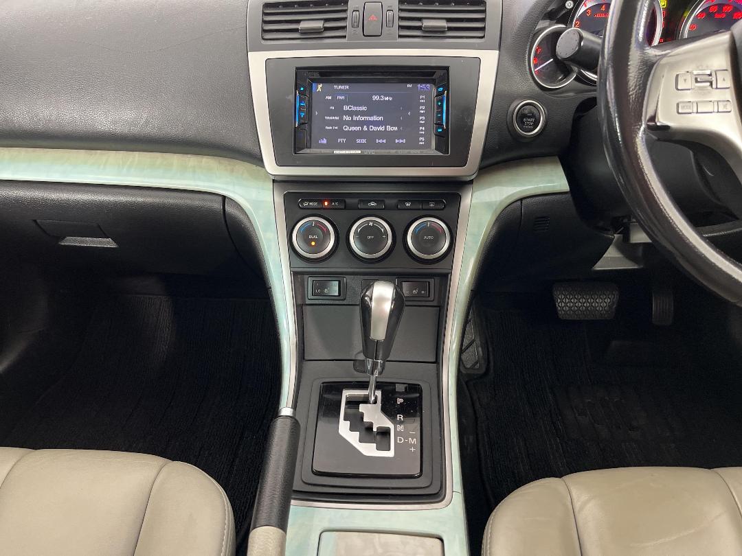 Photo '18' of Mazda Atenza Photo '18' of Mazda Atenza