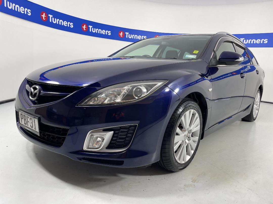 Photo '4' of Mazda Atenza