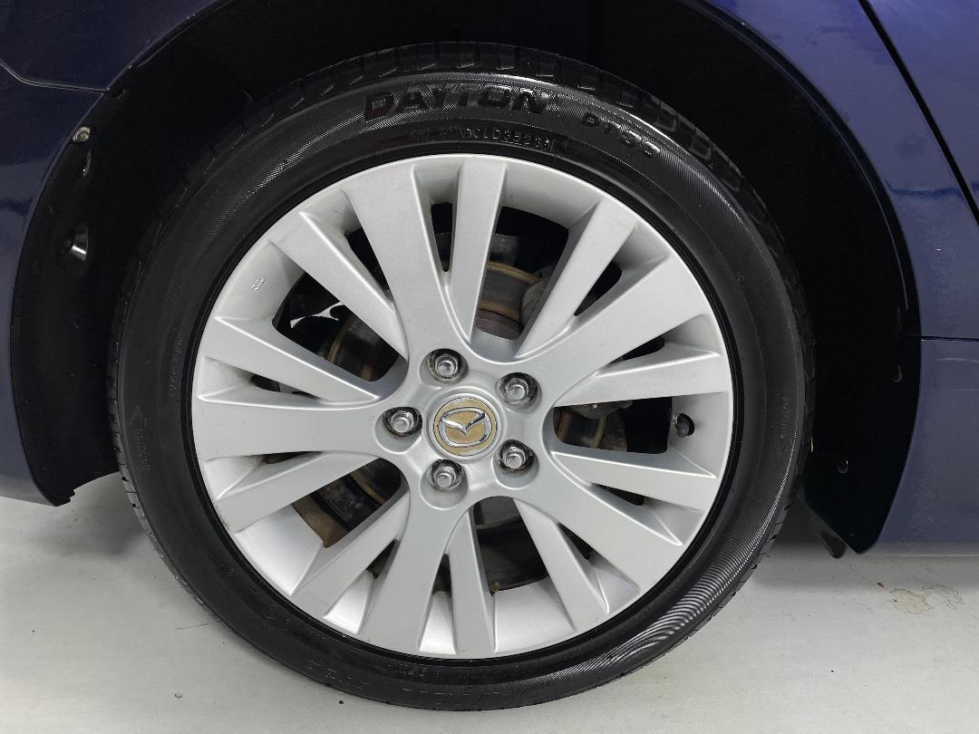 Photo '12' of Mazda Atenza