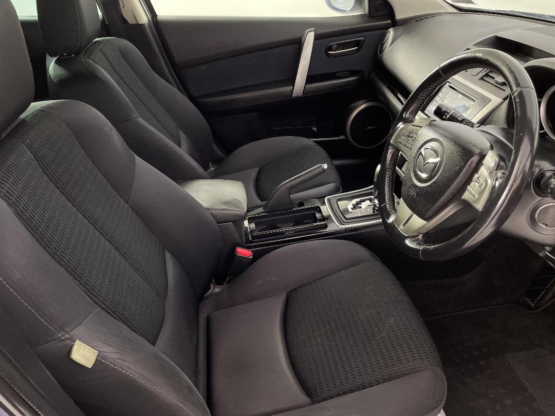 Photo '16' of Mazda Atenza