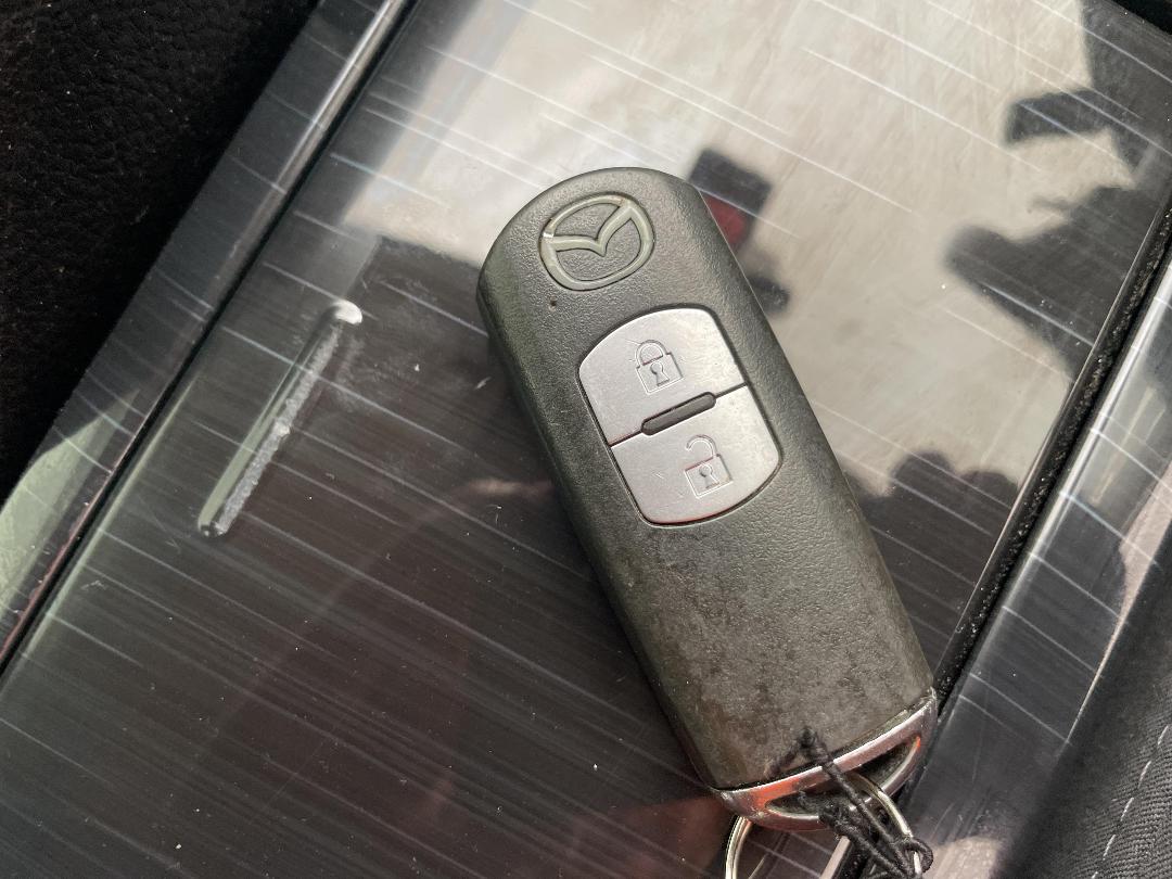 Photo '22' of Mazda Atenza