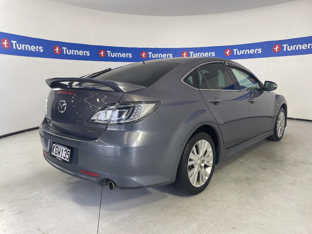 Photo '7' of Mazda Atenza