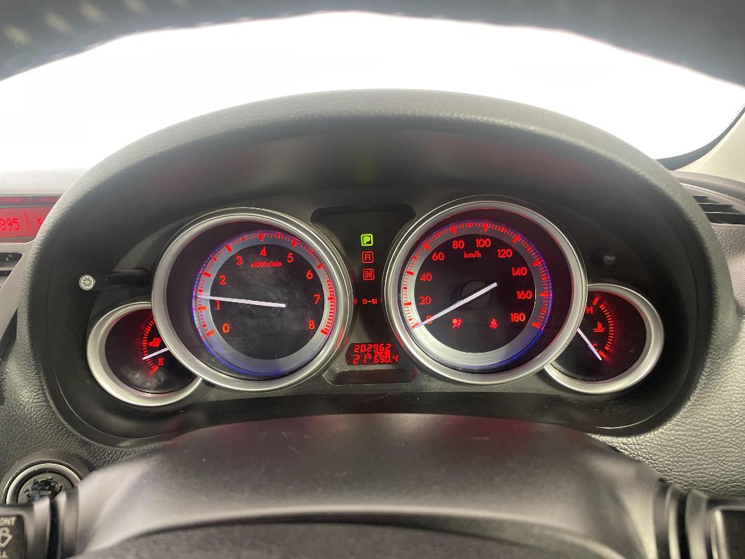 Photo '21' of Mazda Atenza