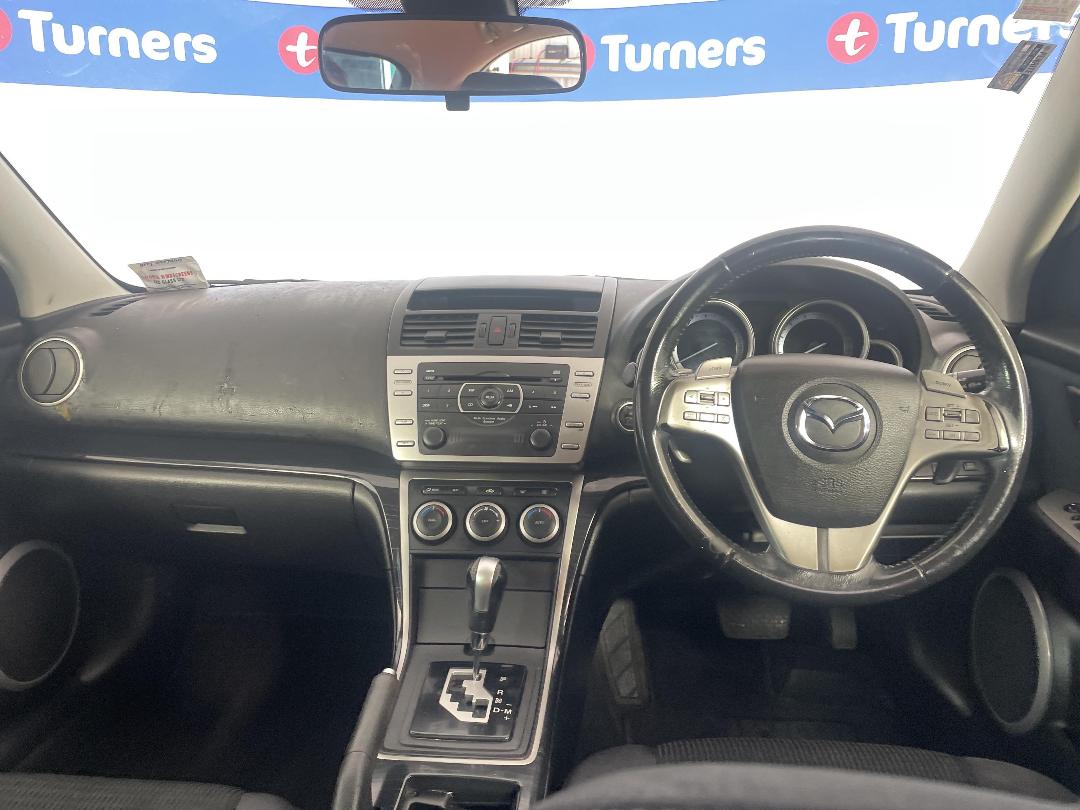 Photo '17' of Mazda Atenza