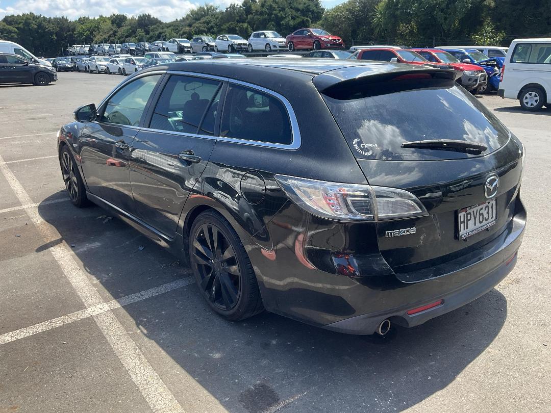 Photo '3' of Mazda Atenza