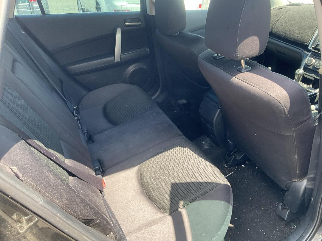 Photo '10' of Mazda Atenza