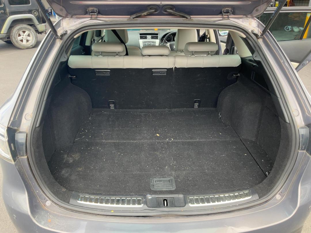 Photo '17' of Mazda Atenza Photo '17' of Mazda Atenza