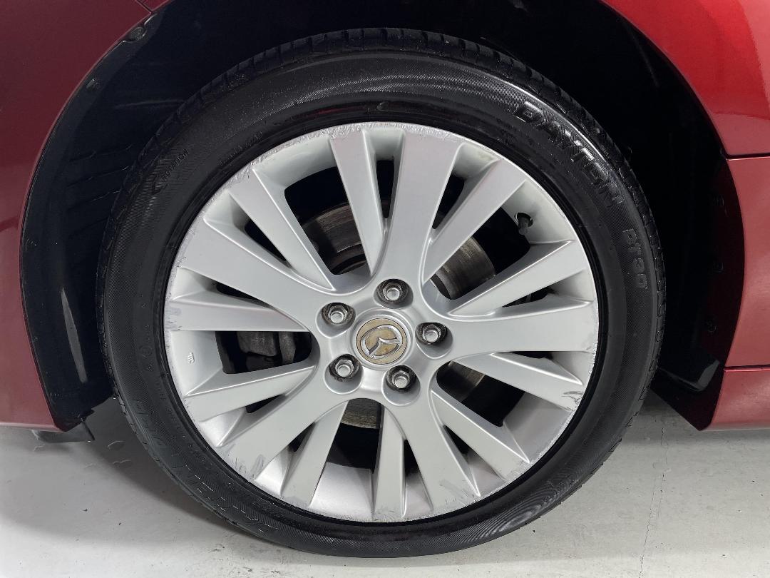 Photo '10' of Mazda Atenza