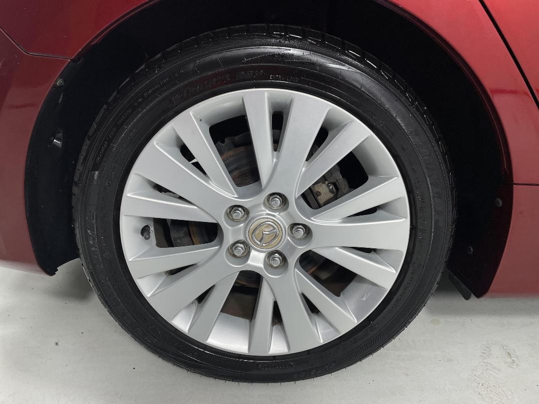 Photo '12' of Mazda Atenza