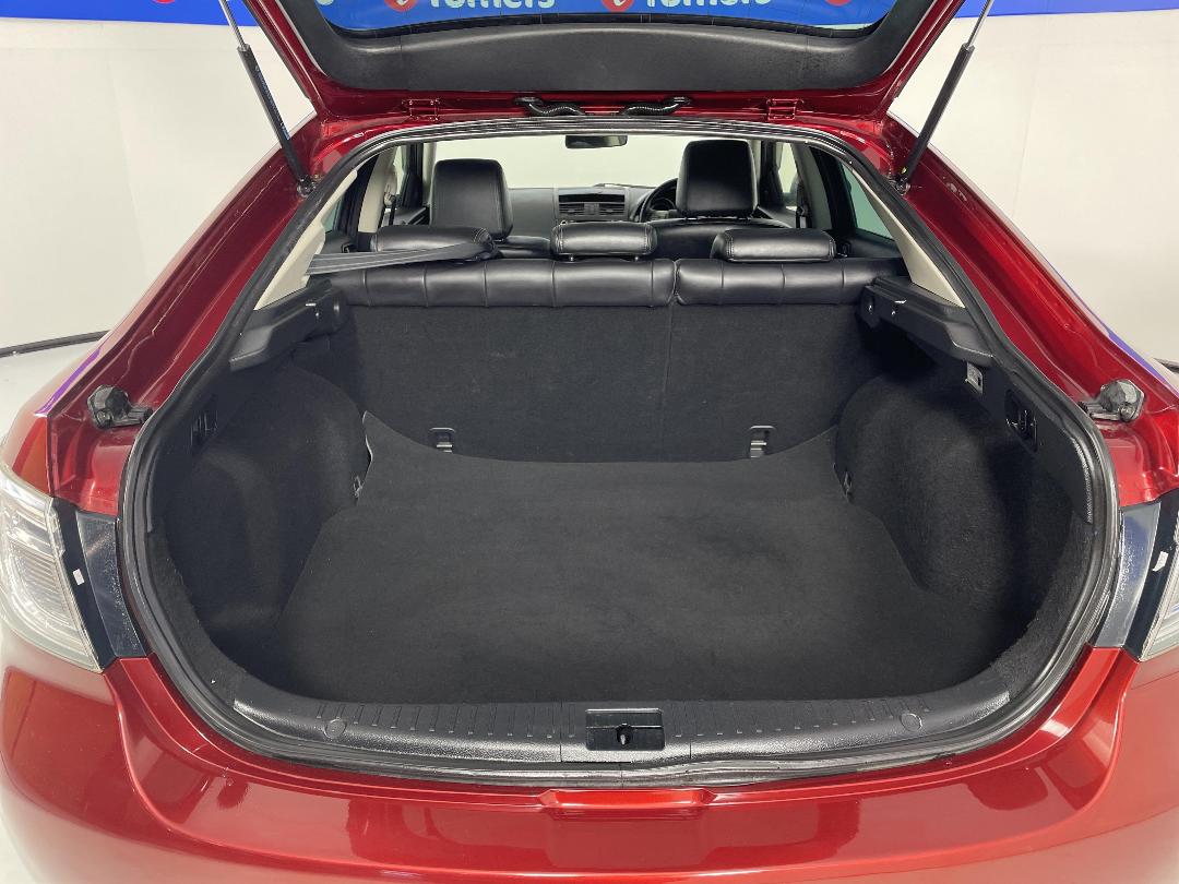 Photo '14' of Mazda Atenza