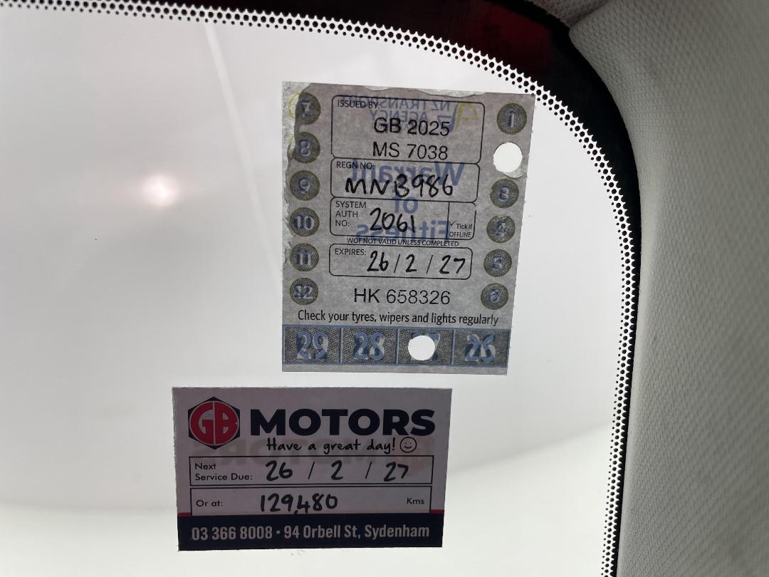 Photo '31' of Mazda Atenza