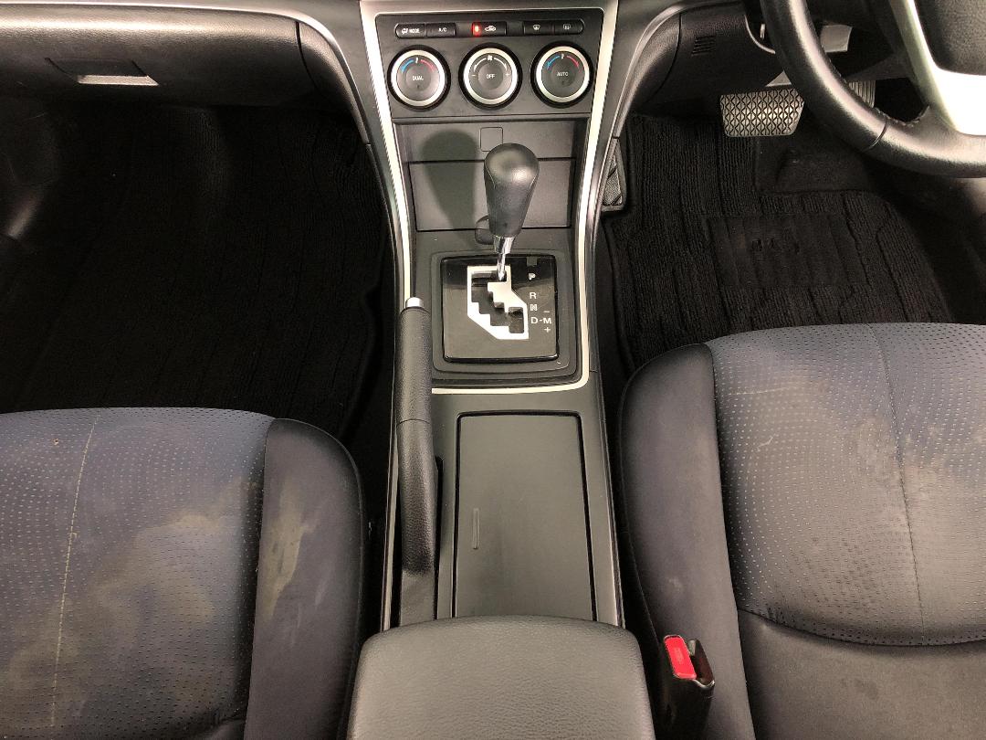 Photo '18' of Mazda Atenza