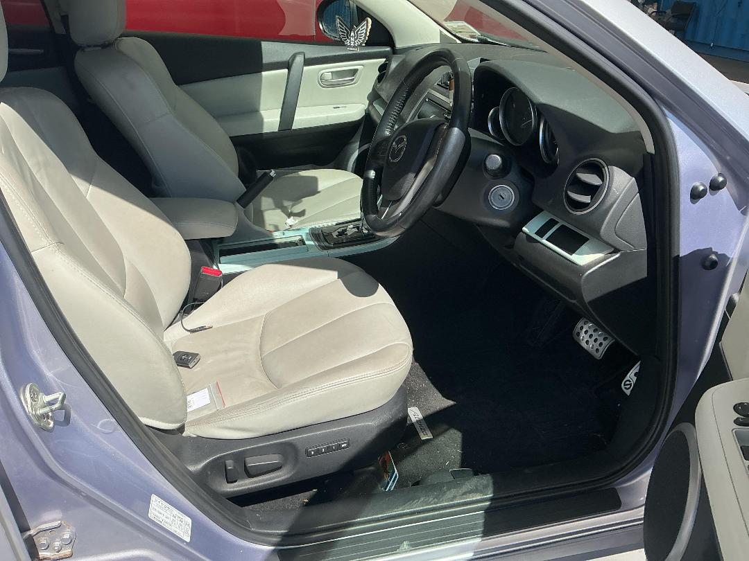 Photo '24' of Mazda Atenza