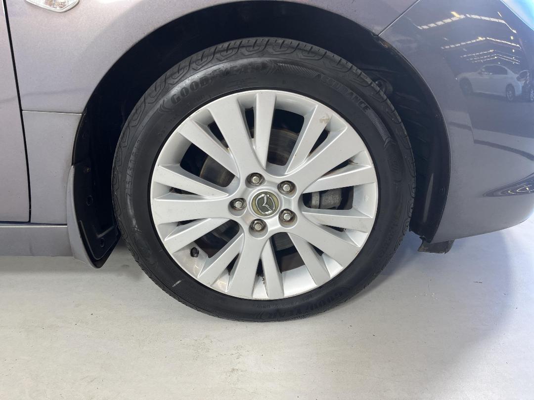 Photo '9' of Mazda Atenza