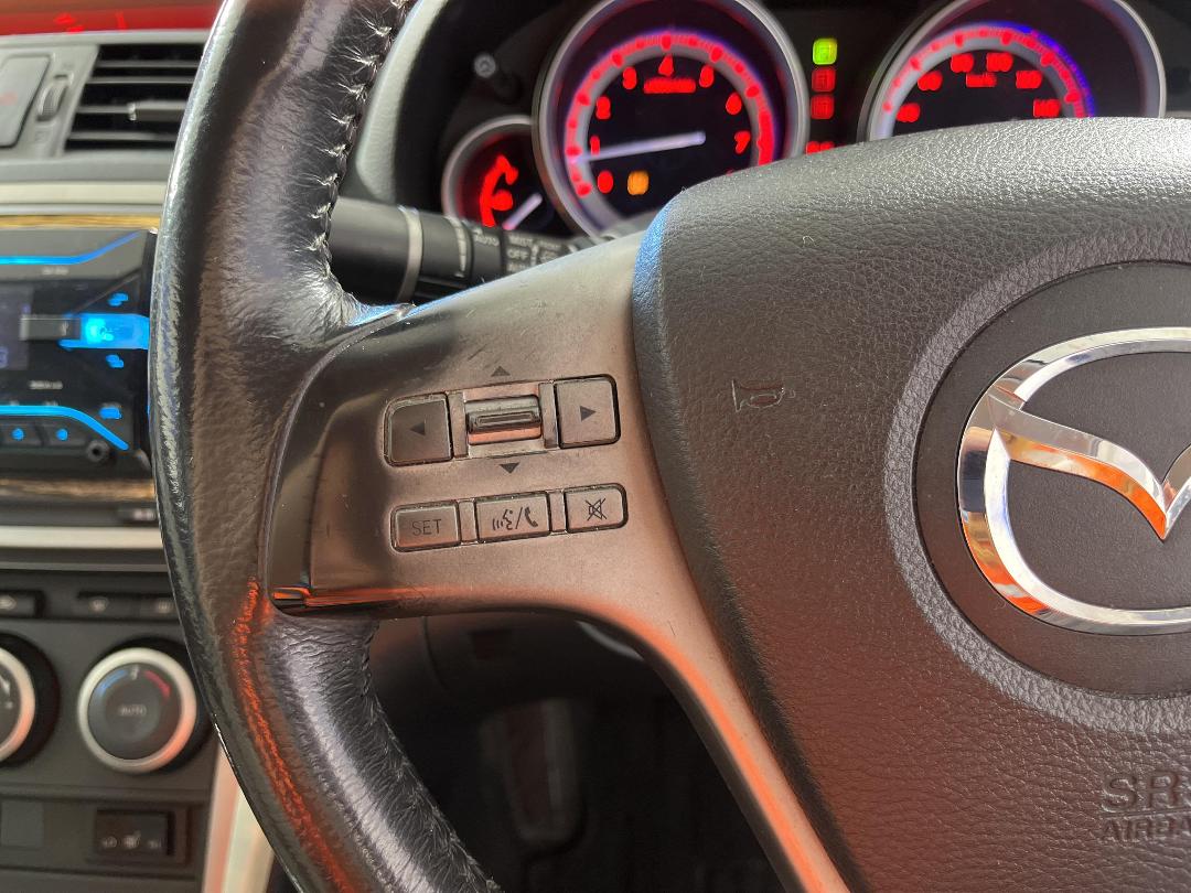 Photo '24' of Mazda Atenza