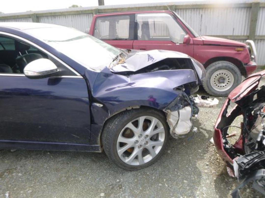 Photo '2' of Mazda Atenza