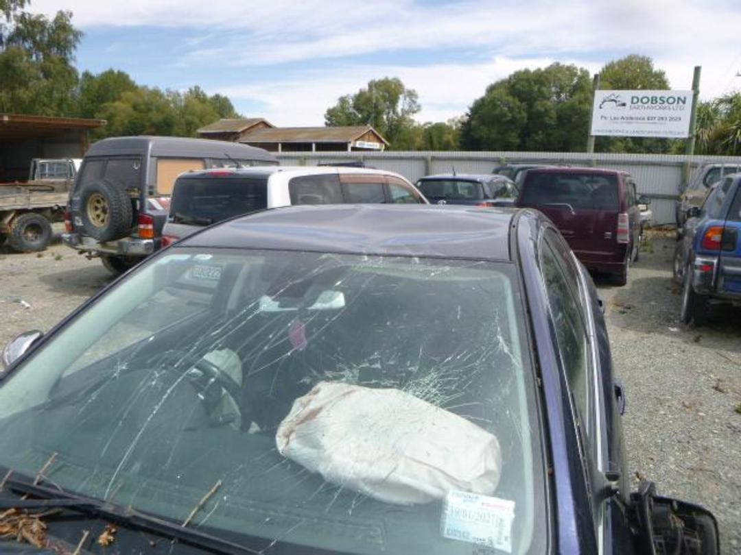 Photo '8' of Mazda Atenza