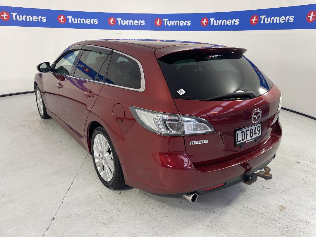 Photo '5' of Mazda Atenza