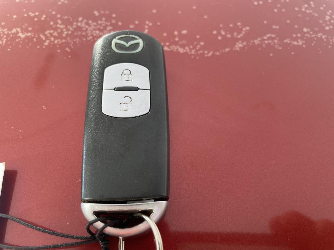 Photo '22' of Mazda Atenza