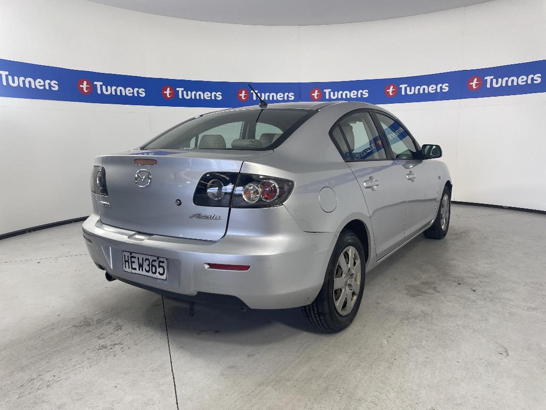 Photo '7' of Mazda Axela