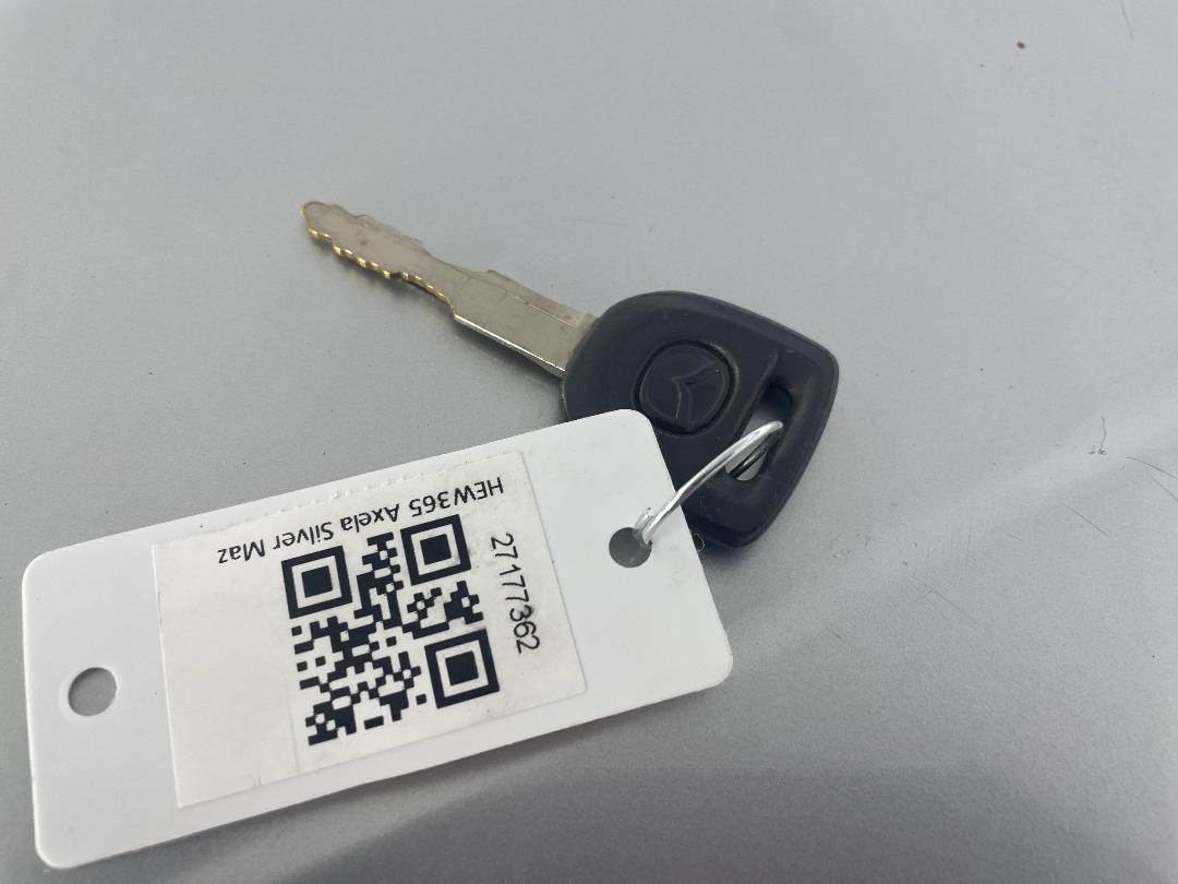 Photo '22' of Mazda Axela