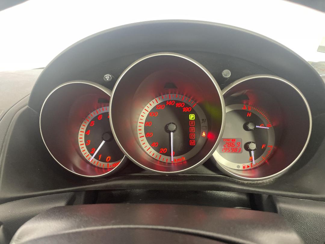 Photo '21' of Mazda Axela