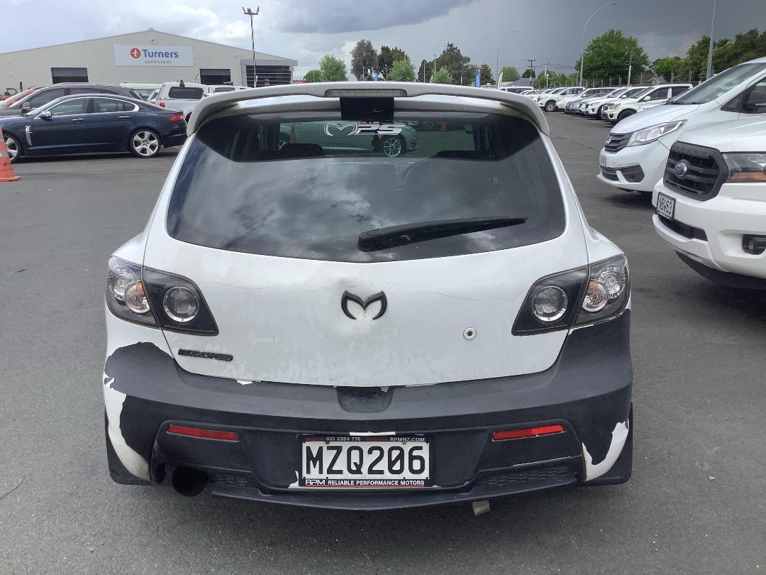 Photo '2' of Mazda Axela