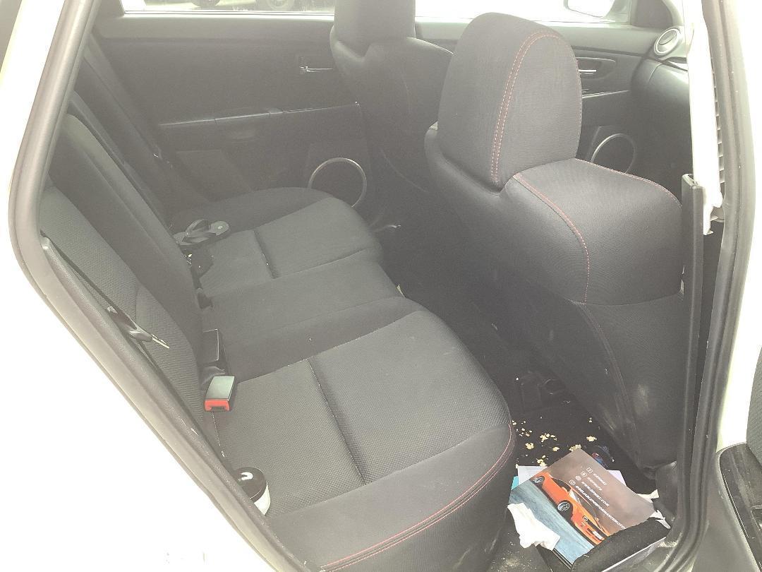 Photo '19' of Mazda Axela