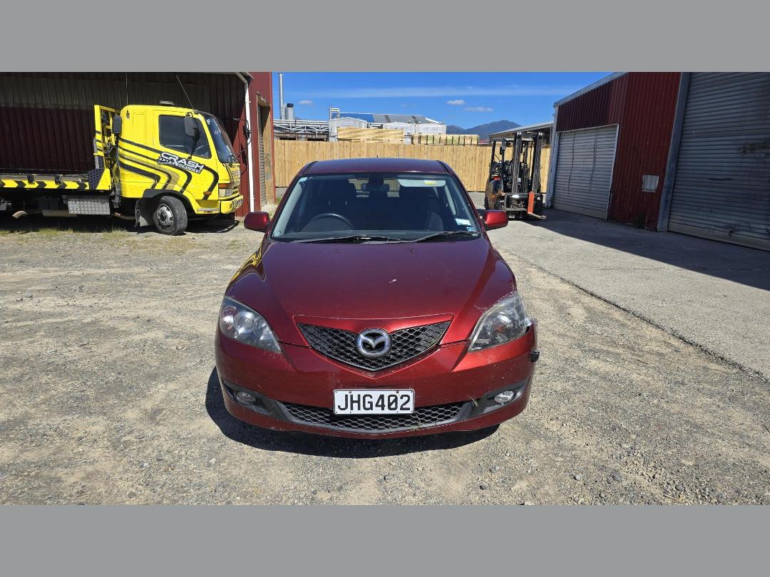 Photo '2' of Mazda Axela Photo '2' of Mazda Axela