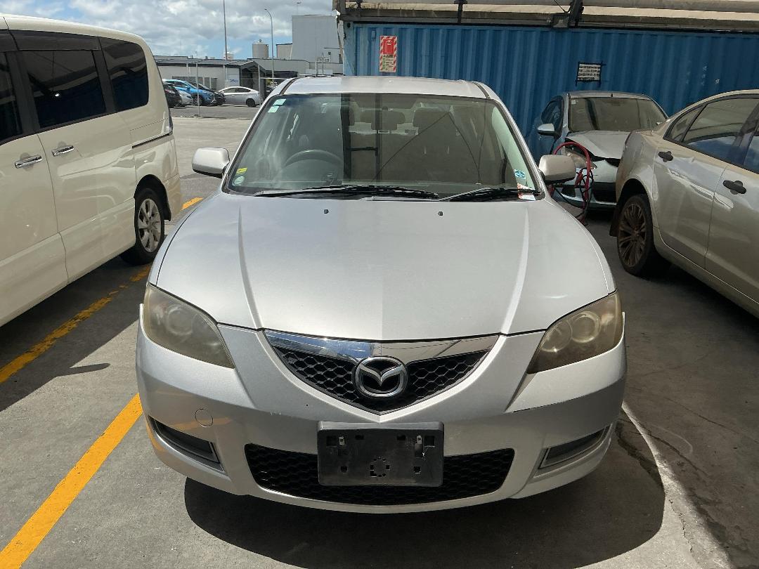 Photo '5' of Mazda Axela Photo '5' of Mazda Axela