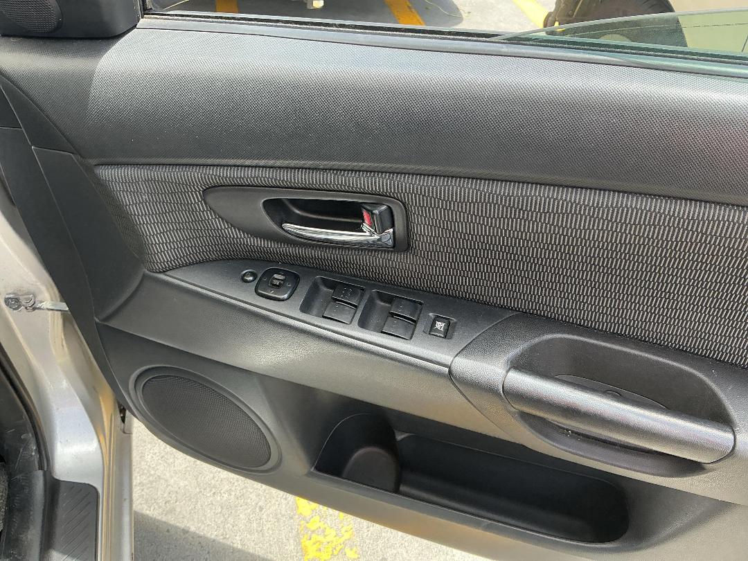 Photo '27' of Mazda Axela Photo '27' of Mazda Axela