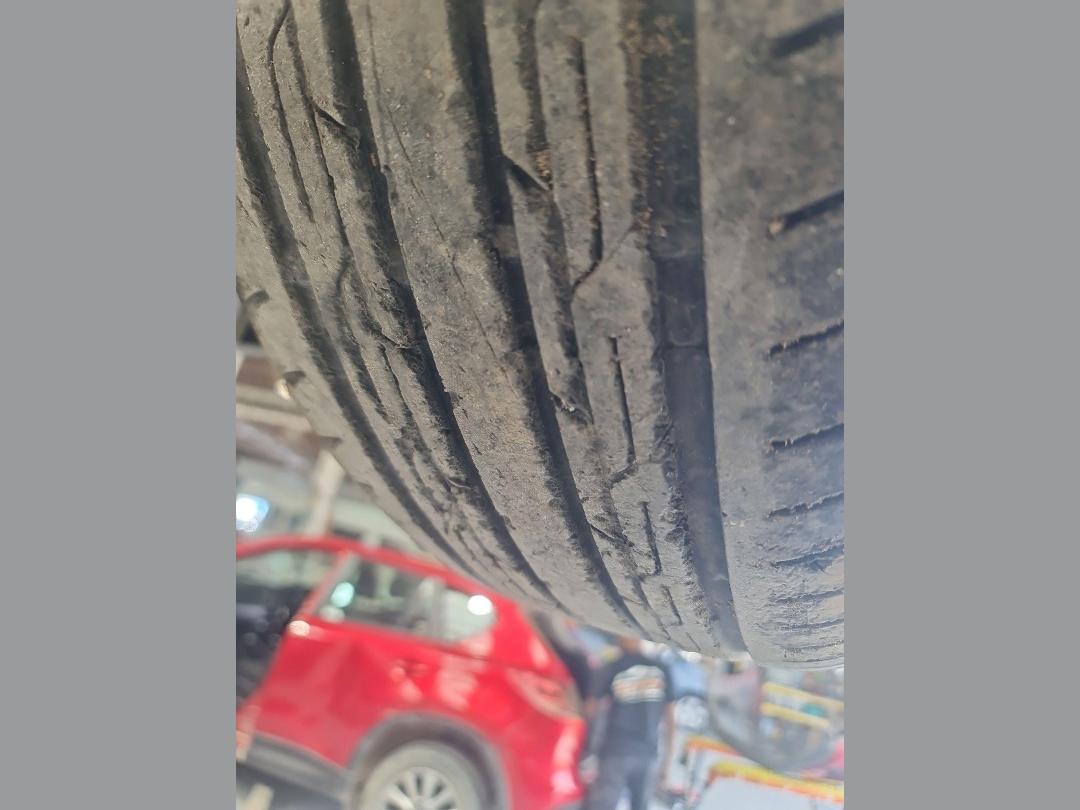 Photo '32' of Mazda Axela Photo '32' of Mazda Axela