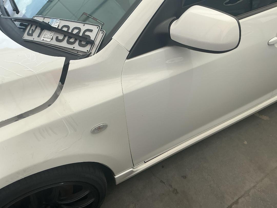 Photo '8' of Mazda Axela Photo '8' of Mazda Axela