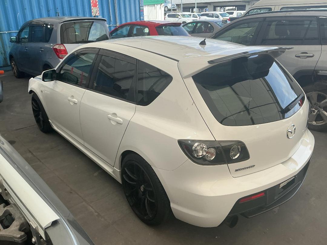 Photo '9' of Mazda Axela Photo '9' of Mazda Axela