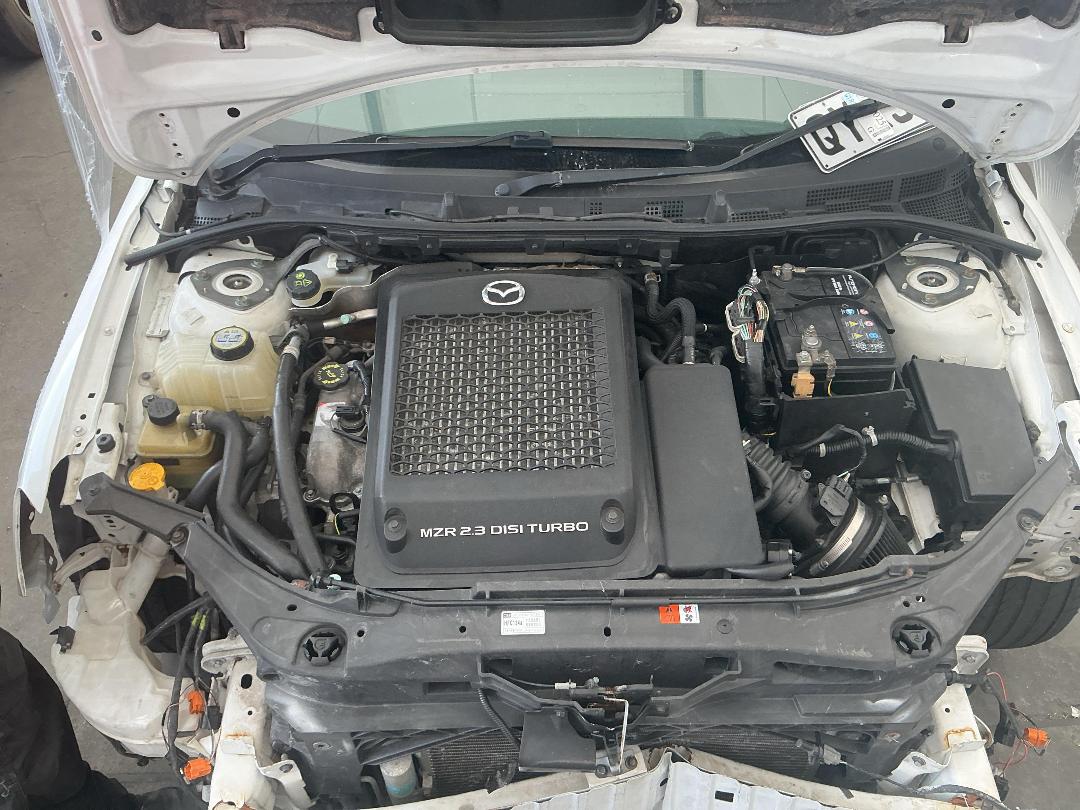 Photo '14' of Mazda Axela Photo '14' of Mazda Axela