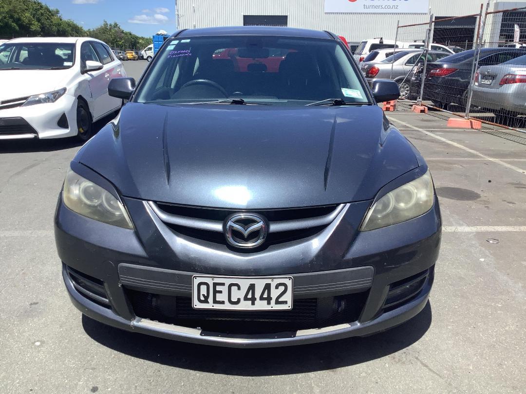 Photo '2' of Mazda Axela