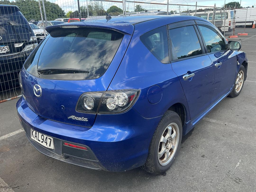 Photo '4' of Mazda Axela Photo '4' of Mazda Axela