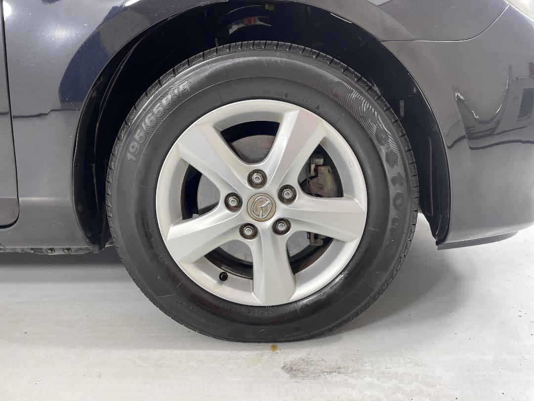 Photo '9' of Mazda Axela Photo '9' of Mazda Axela