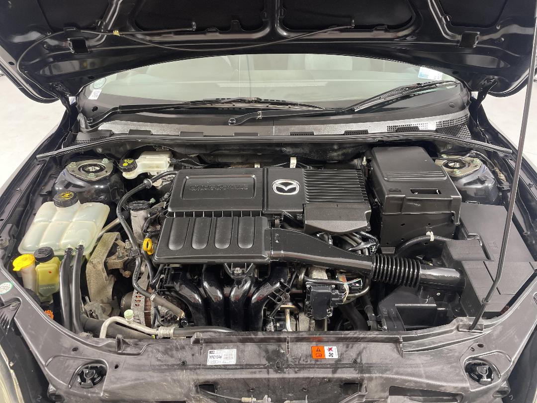 Photo '13' of Mazda Axela Photo '13' of Mazda Axela