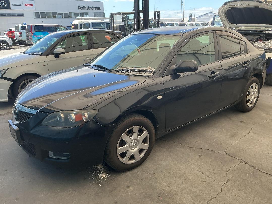 Photo '5' of Mazda Axela Photo '5' of Mazda Axela