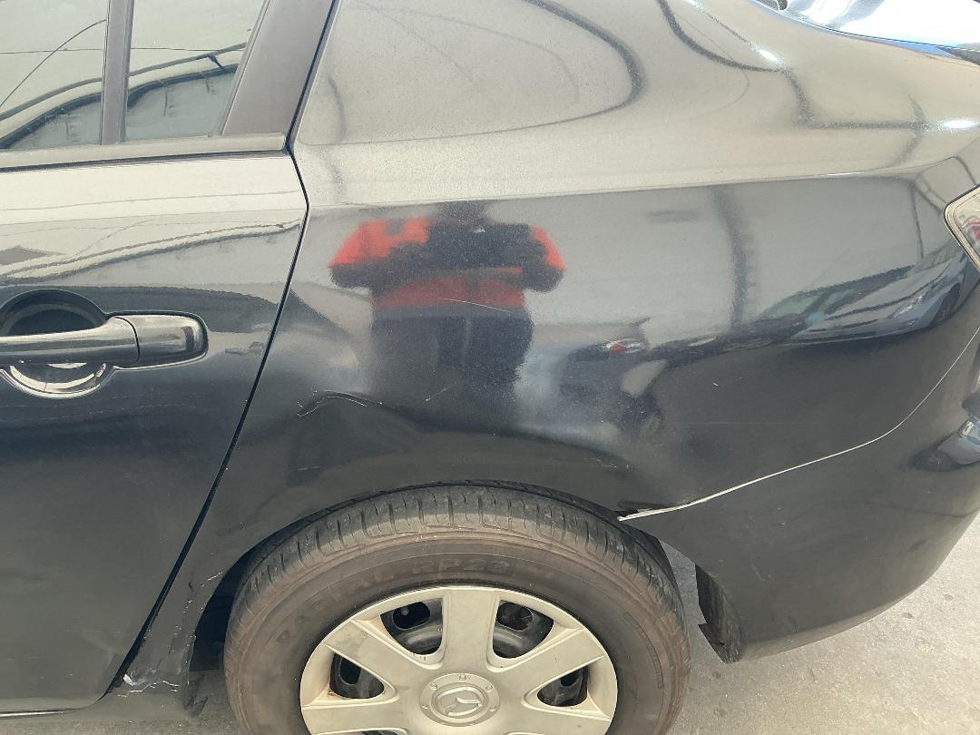 Photo '10' of Mazda Axela Photo '10' of Mazda Axela