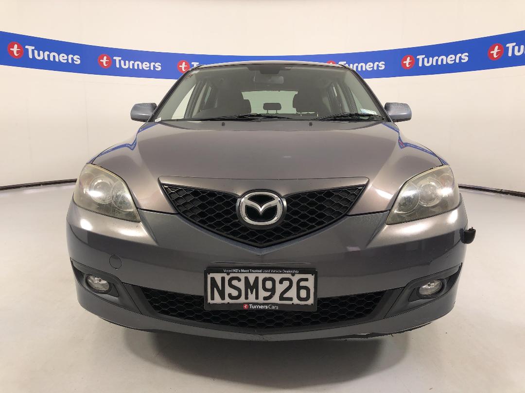 Photo '2' of Mazda Axela