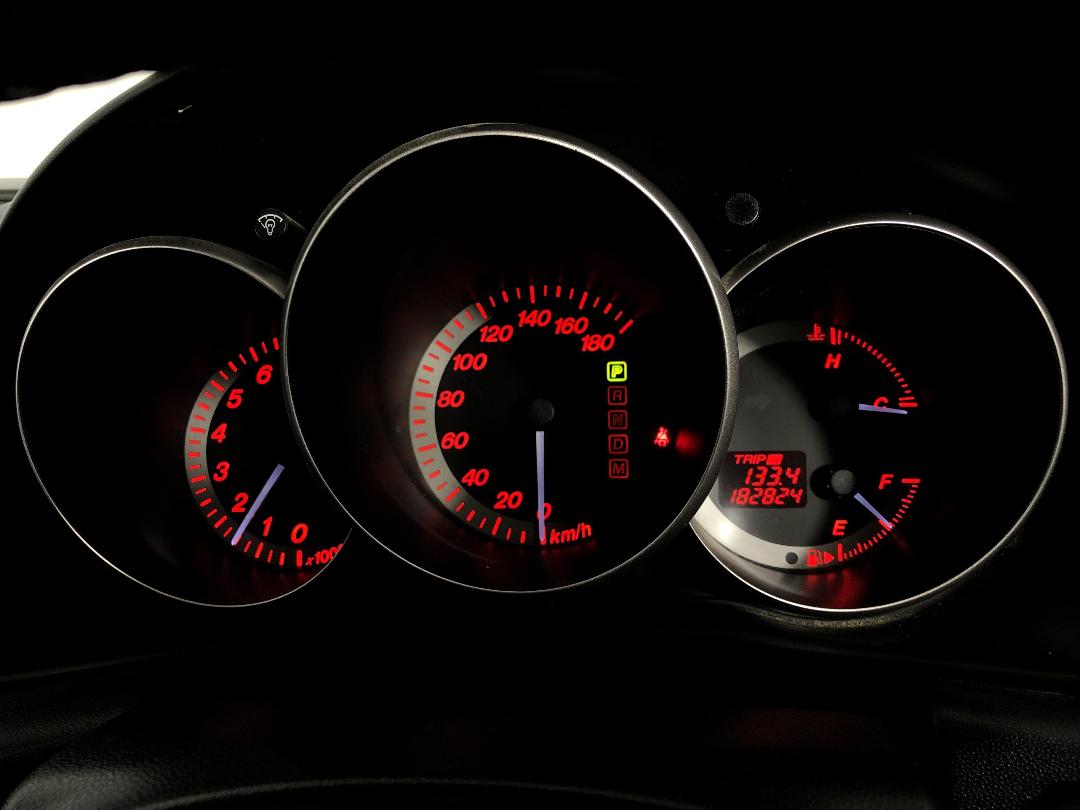 Photo '21' of Mazda Axela