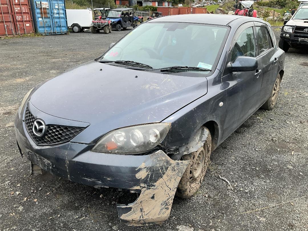 Photo '4' of Mazda Axela