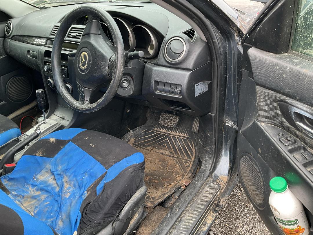 Photo '9' of Mazda Axela