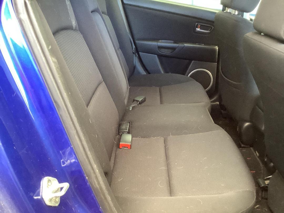 Photo '9' of Mazda Axela