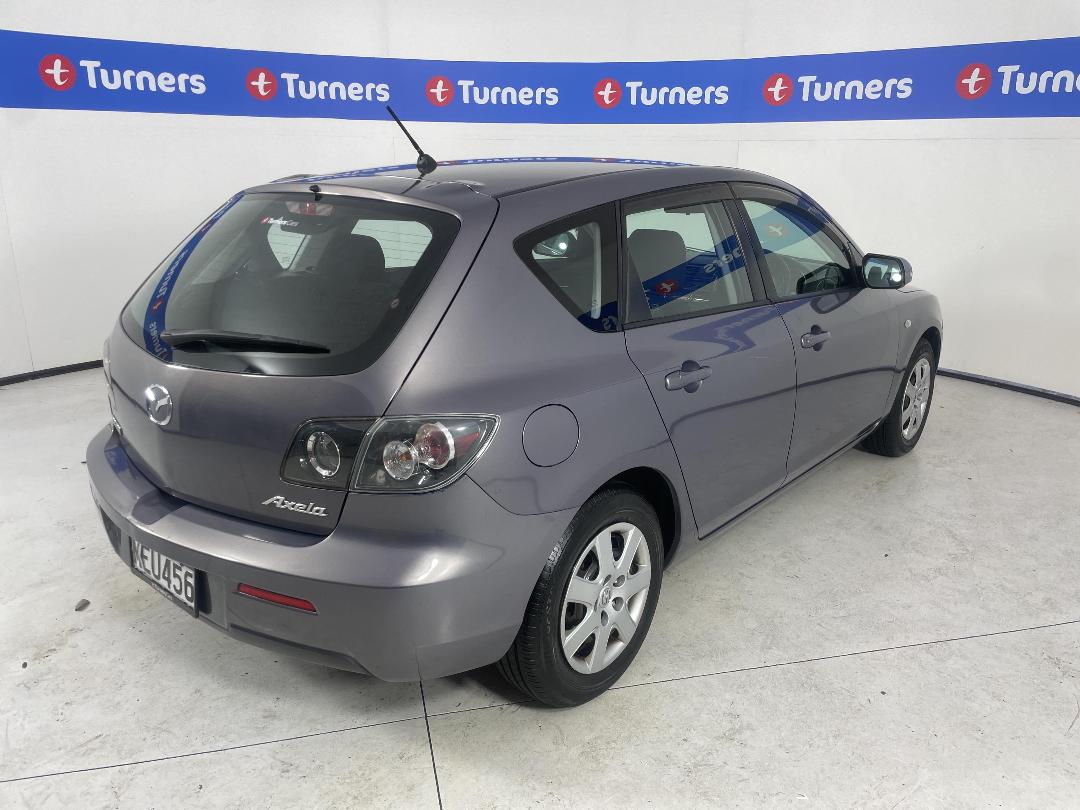 Photo '7' of Mazda Axela