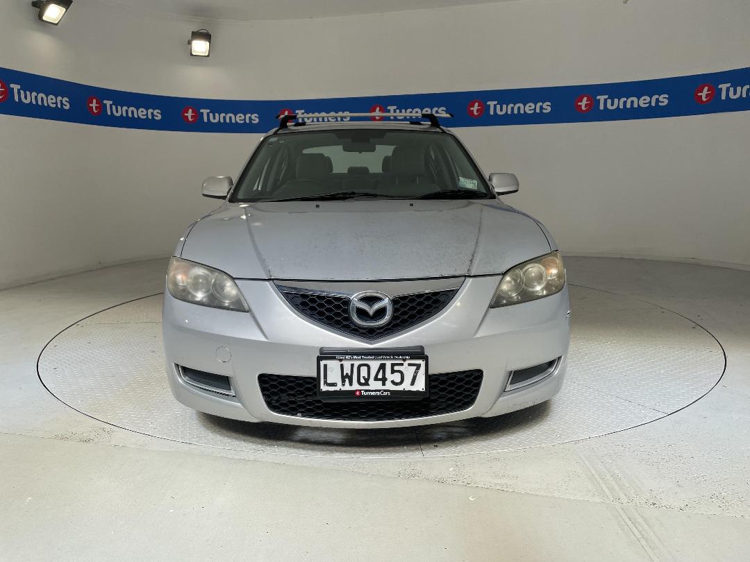 Photo '2' of Mazda Axela