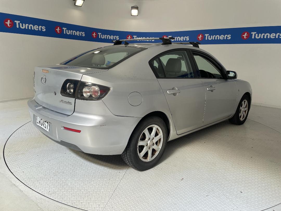 Photo '7' of Mazda Axela