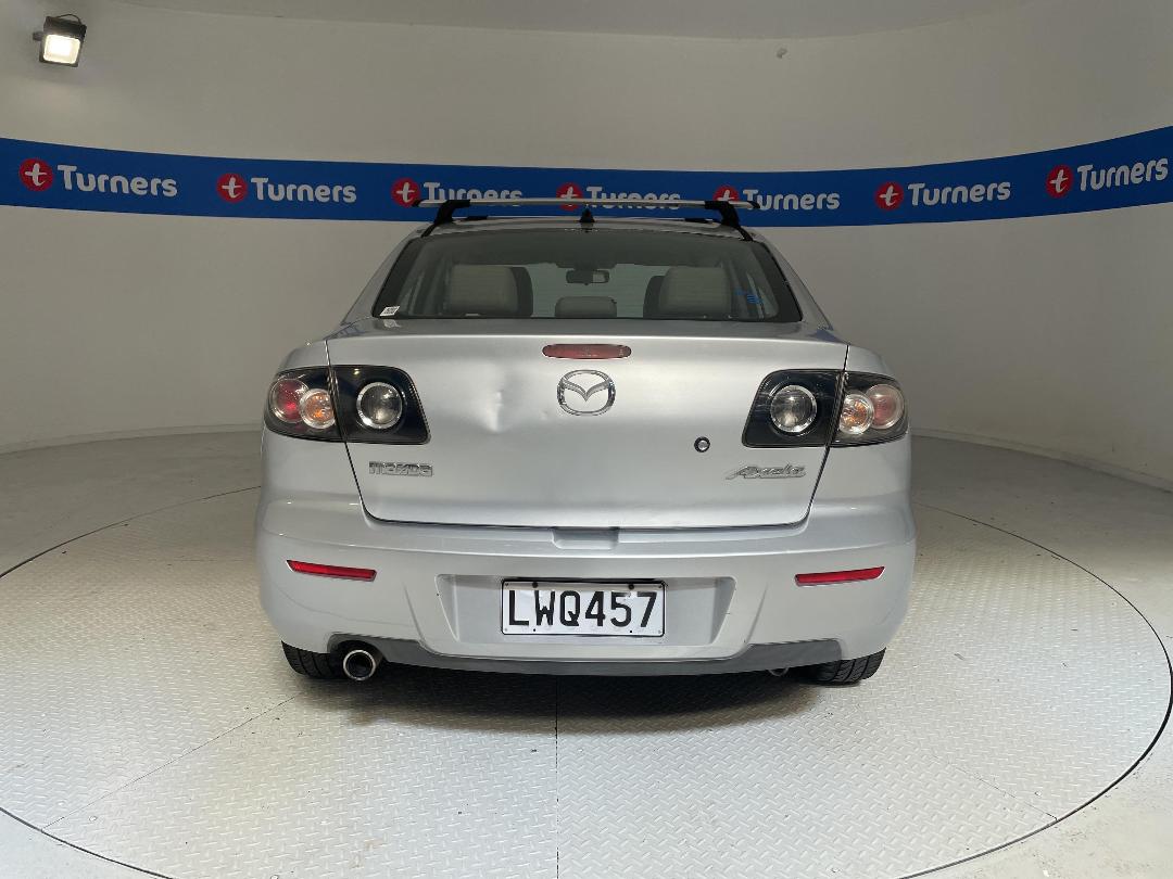 Photo '6' of Mazda Axela